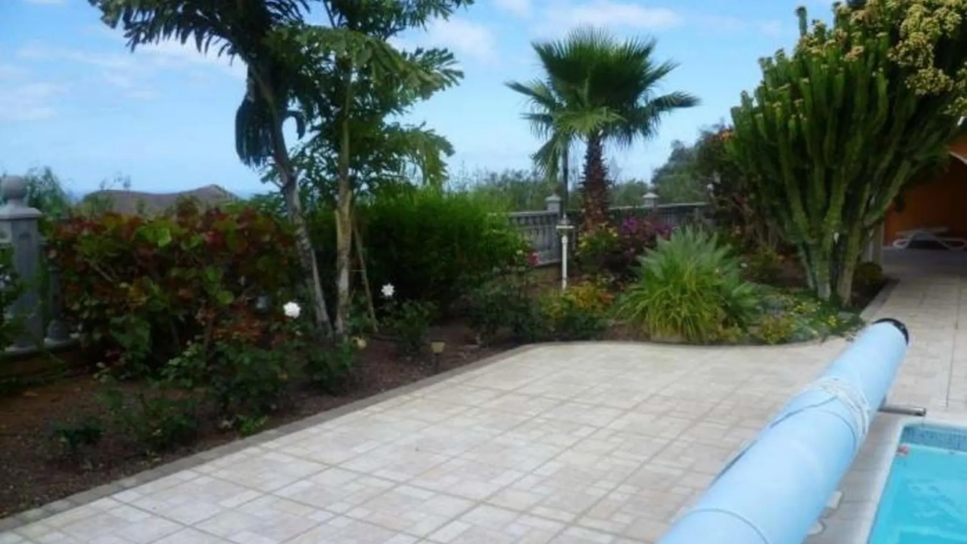 Apartment In Chayofa Mit Pool & Garten Spain
